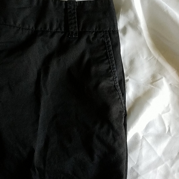 Shorts - Picture 3 of 4